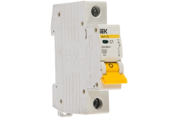  Выключатель 1х полюс ИЭК  1А 